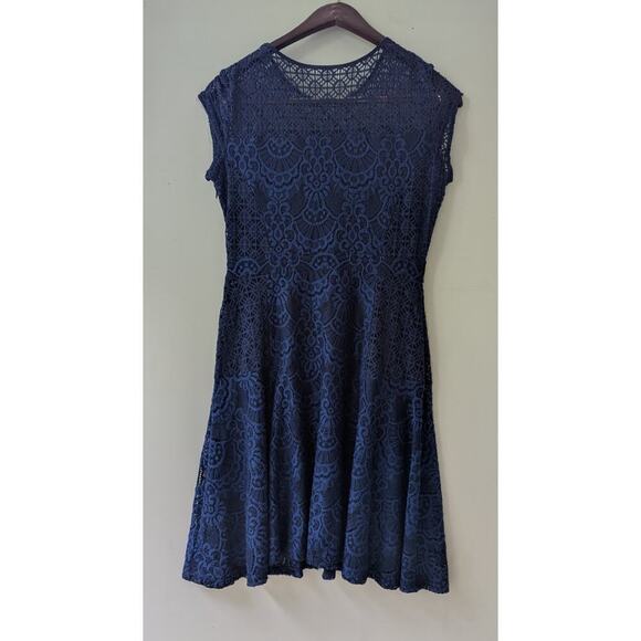 NY Collection Women’s Dress SZ S Navy Lace Overlay Lined Short Sleeve Casual - Picture 1 of 6